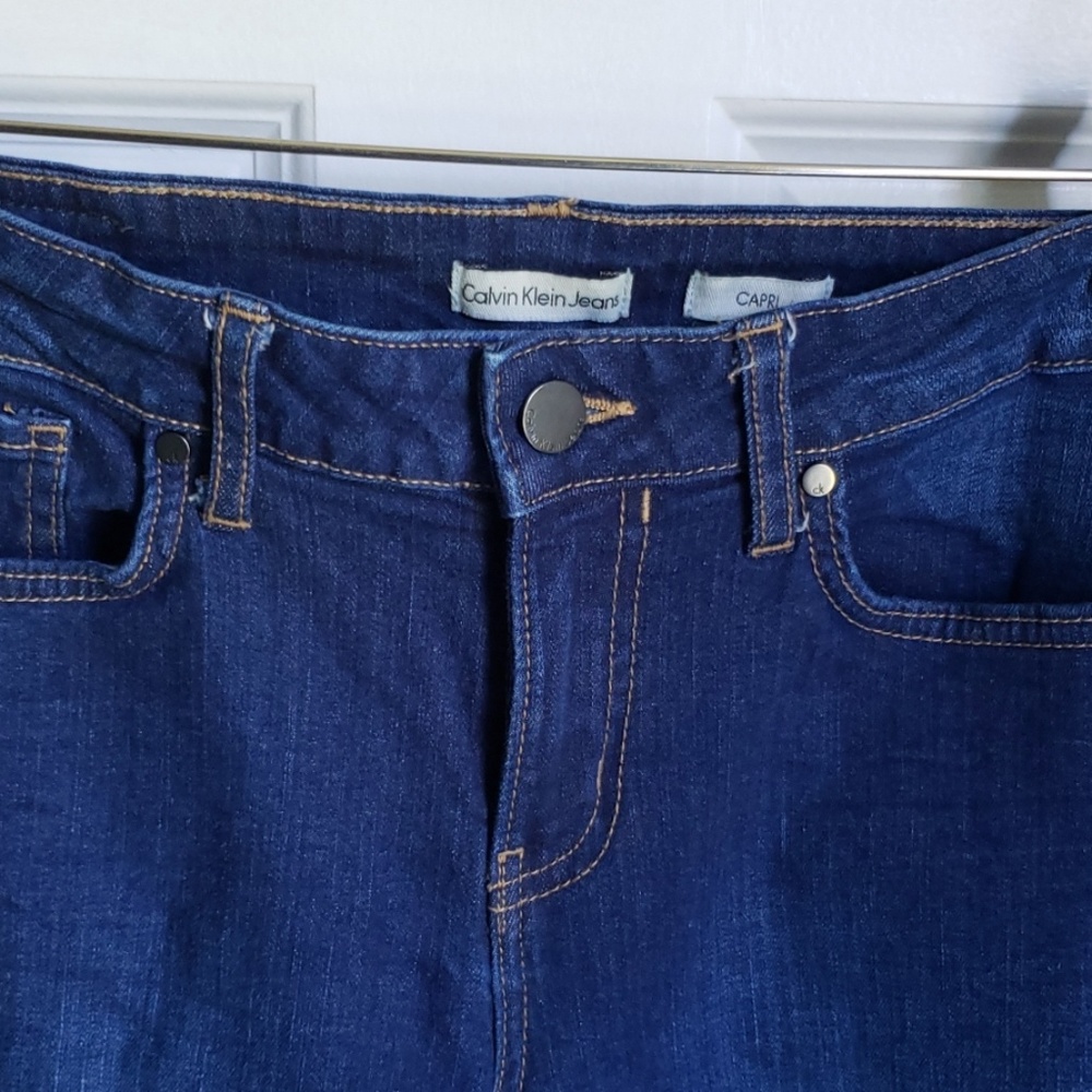 Capris - Picture 2 of 2
